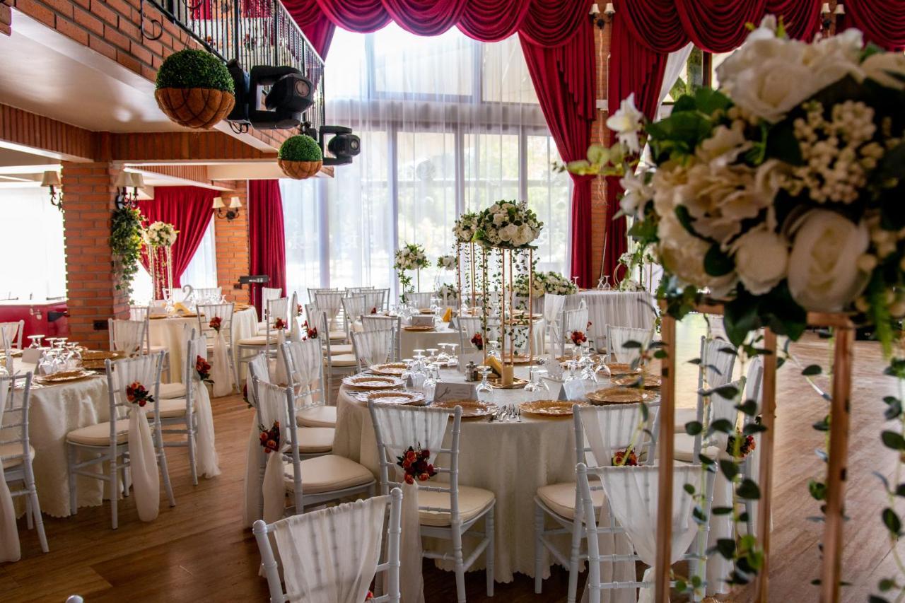 Hotel Restaurant Rustic Alexandria Buitenkant foto